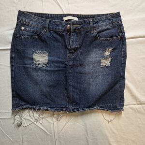 ADAM LEVINE Denim Distressed Skirt Size 29